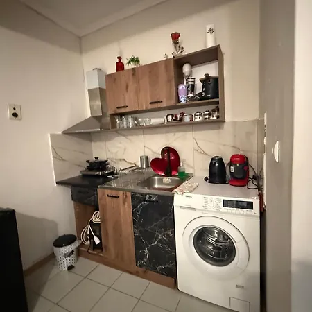 Zozefina Daire Néa Péramos